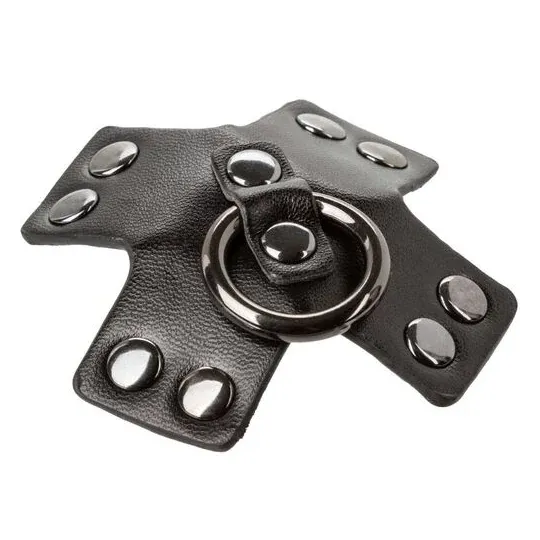 Cache-tétons adhésifs noirs CalExotics Euphoria avec joints toriques et rivets métalliques, réutilisables.