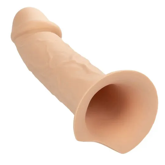 Extension pénienne réaliste CalExotics Performance Maxx avec harnais peau claire, silicone liquide ajoute 5cm.