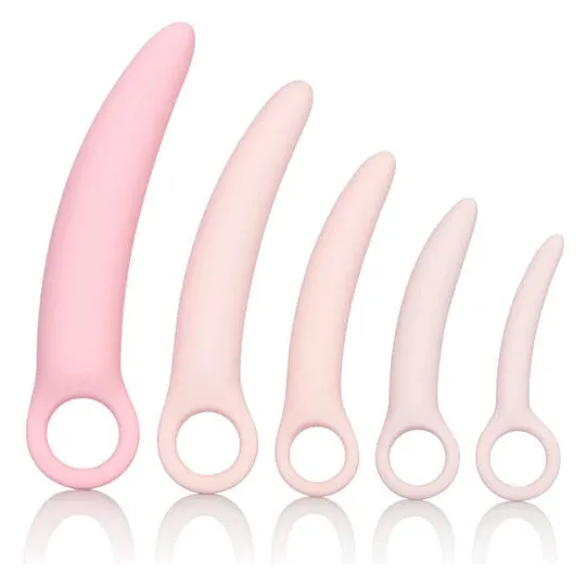 Ensemble de 5 dilatateurs vaginaux en silicone Calexotics Inspire avec boucle ergonomique