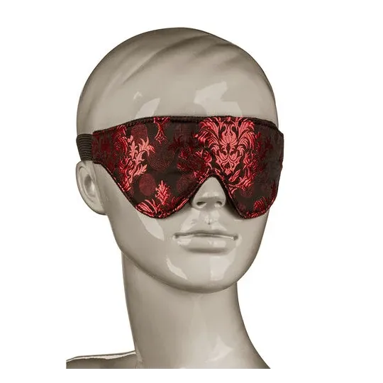 Masque pour les yeux opaque CalExotics Scandal avec détails rouges et élastique large en brocart.
