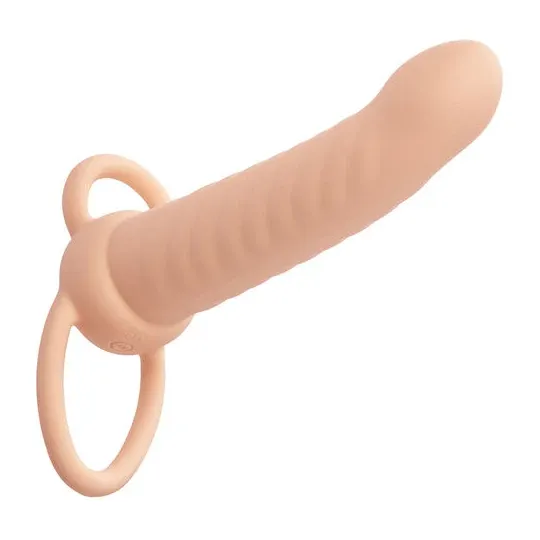 Double pénétrateur nervuré CALEXOTICS en silicone couleur chair avec 10 vibrations pulsations