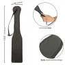 Paddle in pelle nera CALEXOTICS con doppia cucitura rinforzata e cinturino di controllo incluso