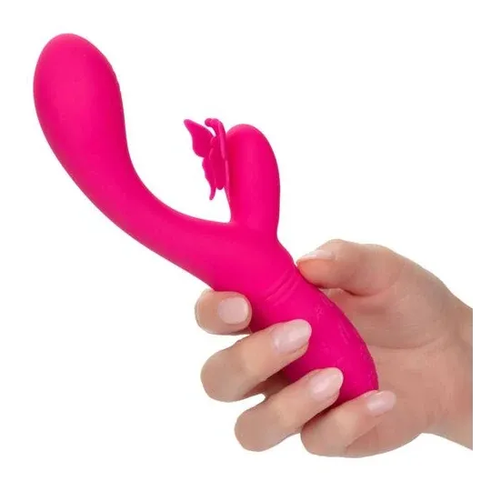 Masseur papillon rechargeable CalExotics Kiss Flutter rose silicone, vue de face ailes déployées