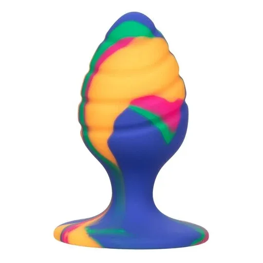Plug anal Calexotics Cheeky Medium Swirl en silicone avec motif tie-dye, forme conique arrondie, base ventouse pour mains libres