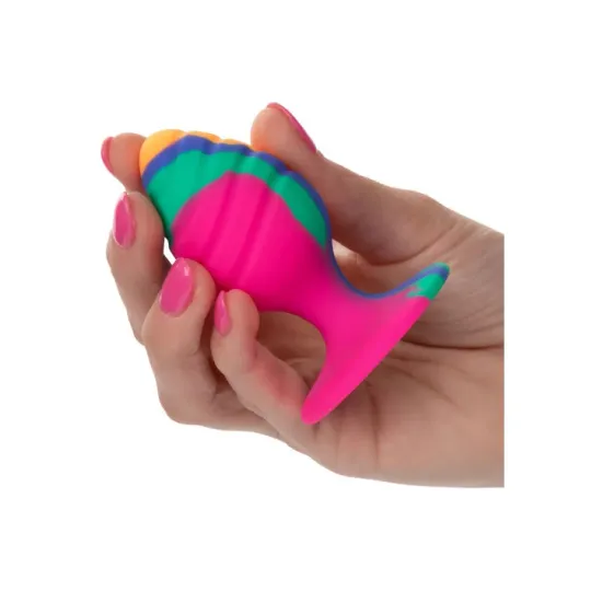Plug anal Calexotics Cheeky Medium Swirl en silicone avec motif tie-dye, forme conique arrondie, base ventouse pour mains libres