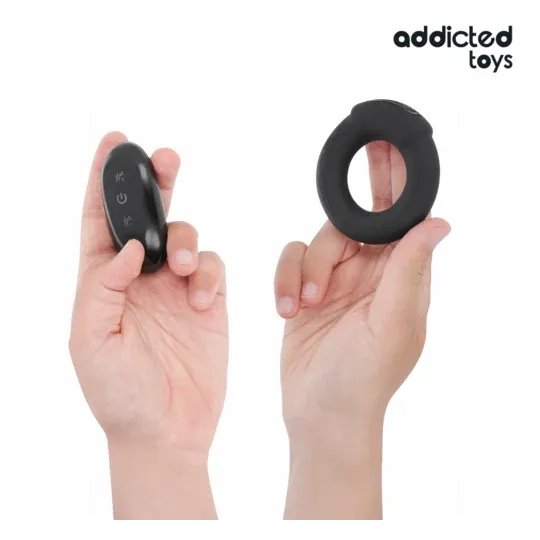 Anello vibrante riscaldato Addicted Toys con telecomando wireless ed effetto calore per coppie
