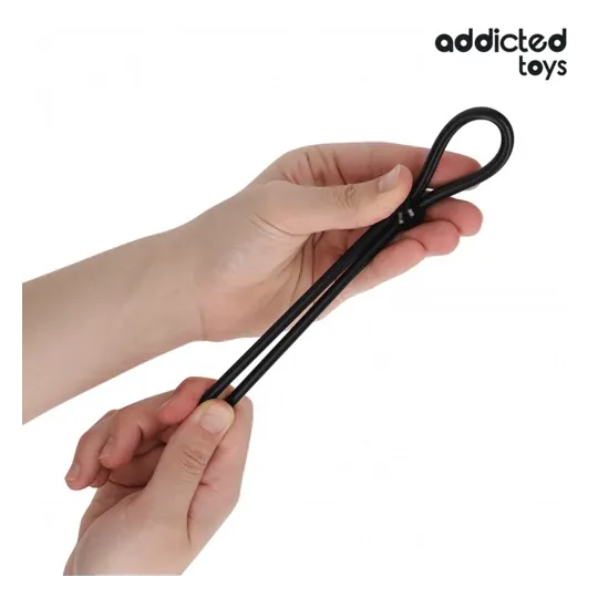 Corda peniena in silicone Addicted Toys con anello - controllo regolabile e stimolazione