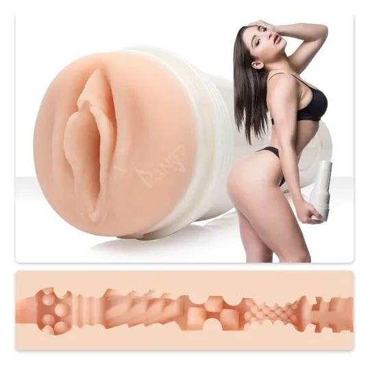 D-220977 FLESHLIGHT GIRLS