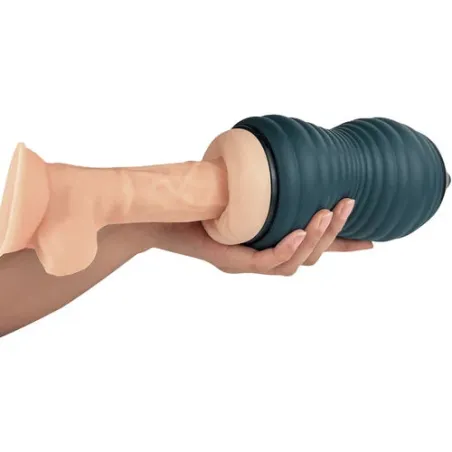 Masturbatore realistico flessibile Adrien Lastic in silicone color pelle, 19 cm di lunghezza per piacere maschile intenso.