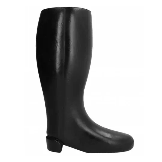 Stivale da fisting gigante morbido ALL BLACK in TPR nero, sex toy anale 31 cm - vista frontale