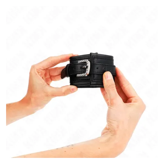 D-241063 KINK WRIST RESTRAINT
