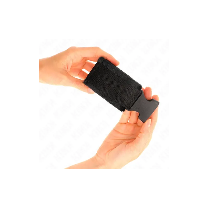 D-241092 KINK WRIST RESTRAINT