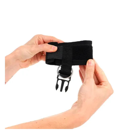 D-241102 KINK WRIST RESTRAINT