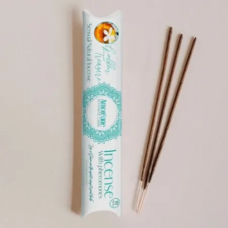 Bâton d'encens Trésor Dor aux phéromones jasmin par AMOREANE, couleur dorée, pour ambiance sensuelle.