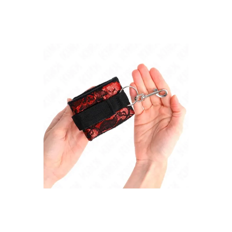 D-241085 KINK WRIST RESTRAINT