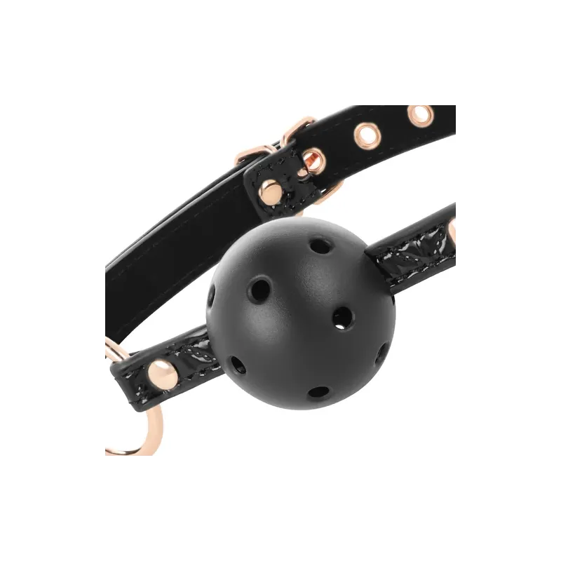 Bavaglio a palla in pelle vegana nero BEGME Black Edition con fori di ventilazione per sicurezza
