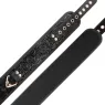 Collare BDSM in pelle vegana nero BEGME Black Edition con anello metallico senza nichel e cinghia di controllo.