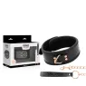 Schwarzes BDSM-Halsband aus veganem Leder von BEGME Black Edition mit nickelfreiem Metallring und Kontrollriemen.
