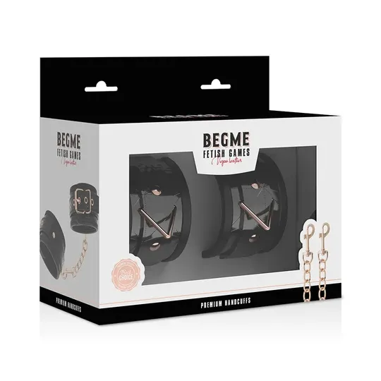 Menottes en simili cuir noir BEGME Black Edition, métal sans nickel, réglables et rembourrées pour jeux BDSM.