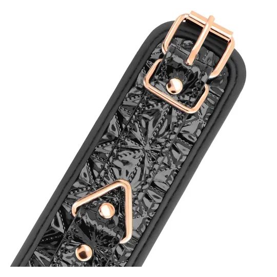 Manette per caviglie Premium BEGME Black Edition in pelle vegana nera con fibbia in metallo senza nichel regolabili