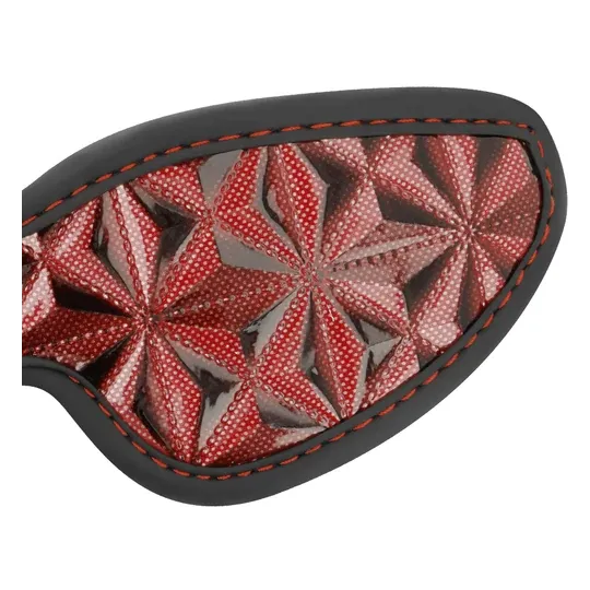 Masque aveugle BDSM BEGME RED EDITION en néoprène rouge ajustable, vue de face.