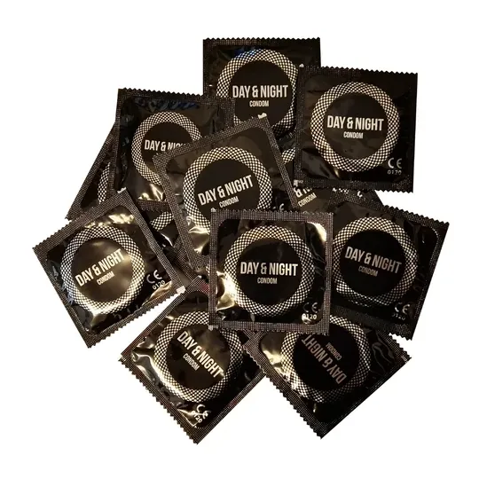 BEPPY Day & Night condoms - pack of 100, black matte packaging, reliable protection