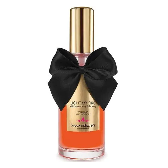 Olio da massaggio riscaldante alla fragola, marca Bijoux Love Cosmetiques, flacone da 100 ml, effetto termico.