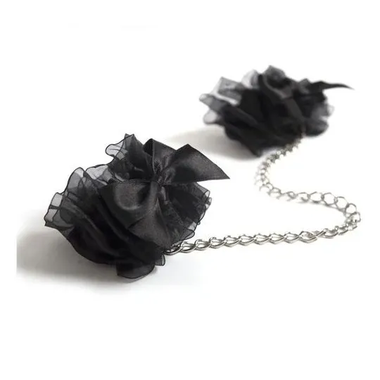 Manette in organza e raso di Bijoux Indiscrets Frou Frou, accessorio elegante per bondage erotico