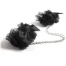 Menottes en organza et satin de la marque Bijoux Indiscrets Frou Frou, accessoire pour jeux de bondage érotique sophistiqué