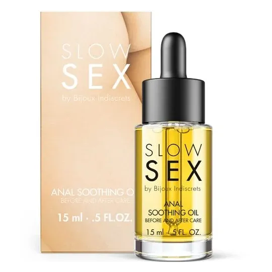 Olio anale lenitivo Slow Sex 15 ml a base di olio d'oliva e estratto di carruba per pelli sensibili.