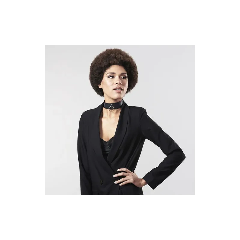 Black bondage collar with leash Bijoux Maze, metal ring, white background