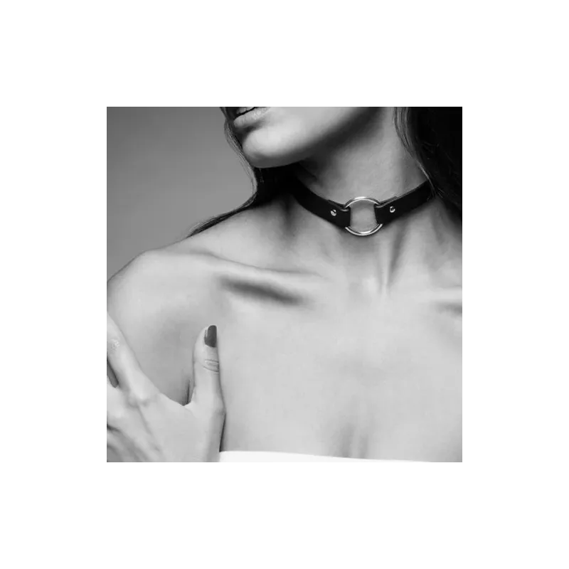 Collana choker nera regolabile in poliuretano Maze Bijoux Indiscrets, stile BDSM