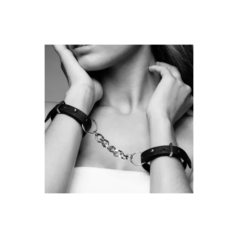 Bracciali manette neri regolabili Bijoux Maze per giochi bondage e accessorio moda