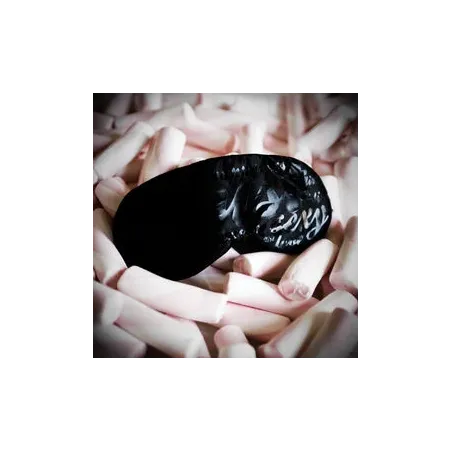 Maschera della passione Bijoux Petits Bonbons nera per giochi sensuali bendati