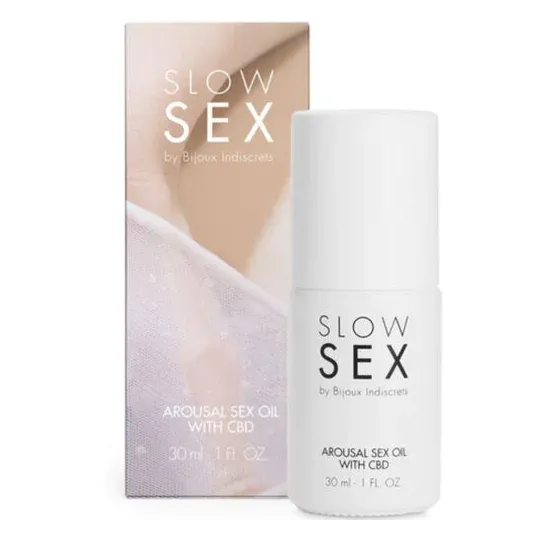Transparente Flasche mit CBD-Massageöl Slow Sex 30 ml, 1% CBD für sexuelles Vergnügen