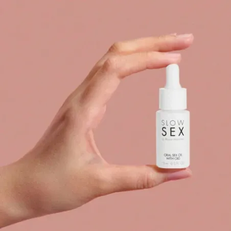 Huile de sexe oral au CBD Slow Sex 15 ml - texture soyeuse pour cunnilingus et fellation, favorise la relaxation