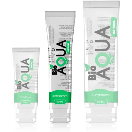 Flacone trasparente di lubrificante naturale a base d'acqua BIOAQUA, incolore e inodore, per una scorrevolezza intima.