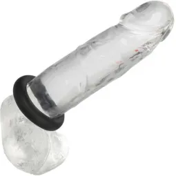 Anneau prolongateur en silicone noir CALEXOTICS Alpha, extensible et sans couture pour érection durable.