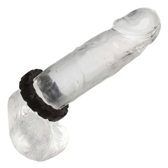 Anneau prolongateur Alpha en silicone liquide noir de CalExotics, conçu pour une érection plus ferme et durable.