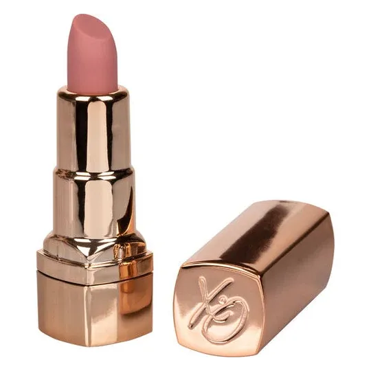 Massaggiatore personale a forma di rossetto ricaricabile Calexotics in silicone rosa tenue, discreto.