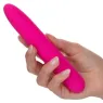Vibratore rosa CalExotics Bliss Vibe in silicone liquido con 10 velocità progressive.