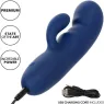 Masseur vibrant double moteur CALEXOTICS en silicone bleu, pointe incurvée pour stimulation du point G.