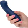 Masseur point G CALEXOTICS Cashmere Satin G en silicone liquide, couleur bleue, tête plate large pour stimulation précise