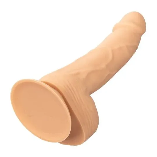 Clous en silicone CalExotics 15 cm couleur peau, godemichet réaliste avec ventouse pour plaisir mains libres