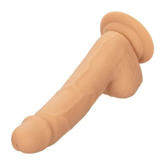 Clous en silicone CalExotics 15 cm couleur peau, godemichet réaliste avec ventouse pour plaisir mains libres