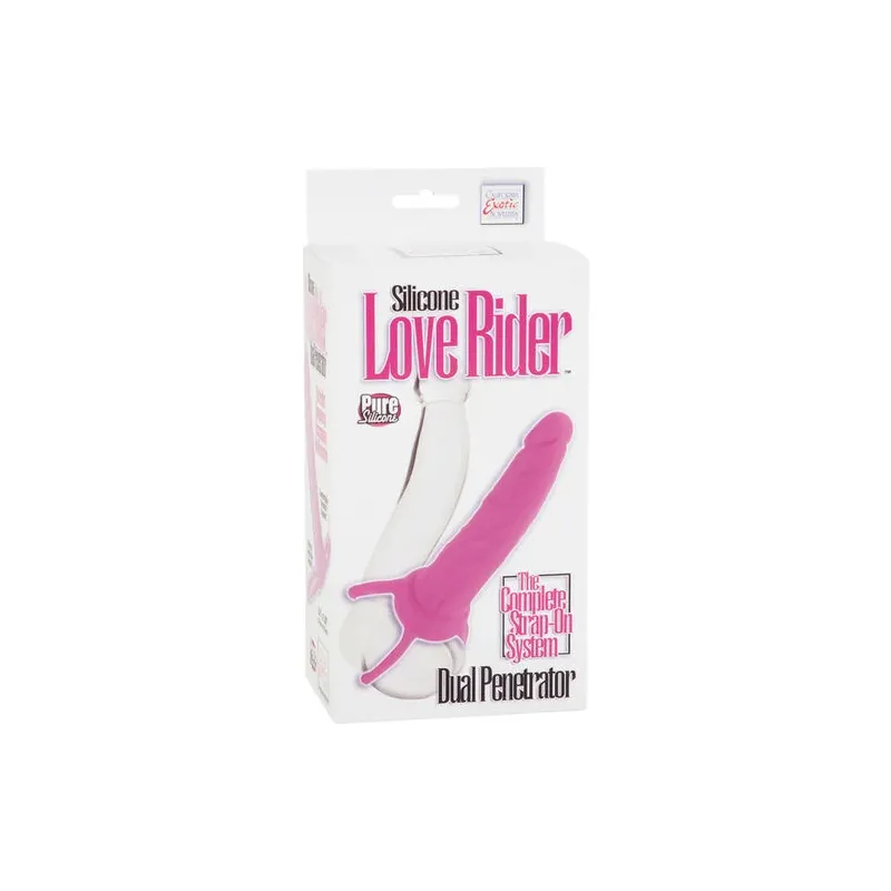 Doble penetrador rosa de silicona Calexotics con arnés testicular ajustable para juego en pareja o solo.